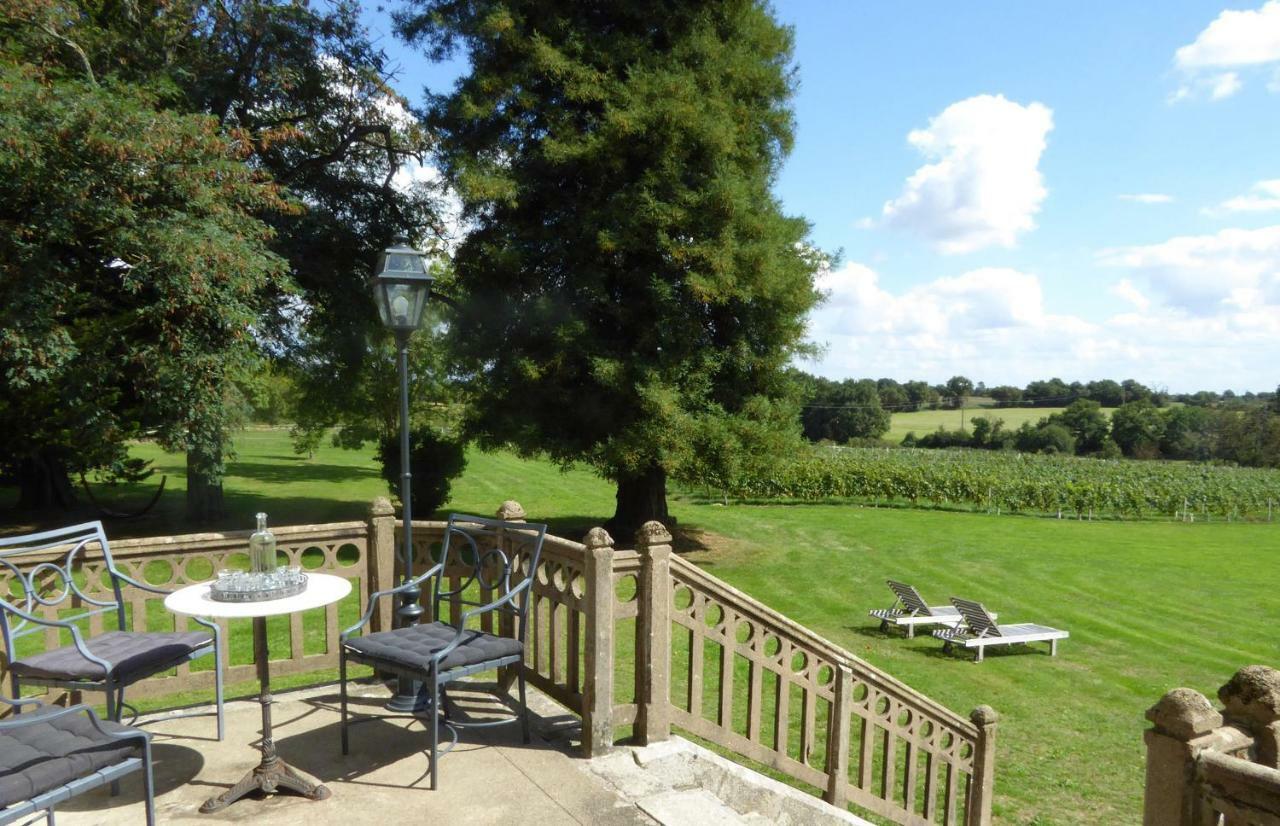 Chateau Breduriere Moutiers-sur-le-Lay Екстер'єр фото
